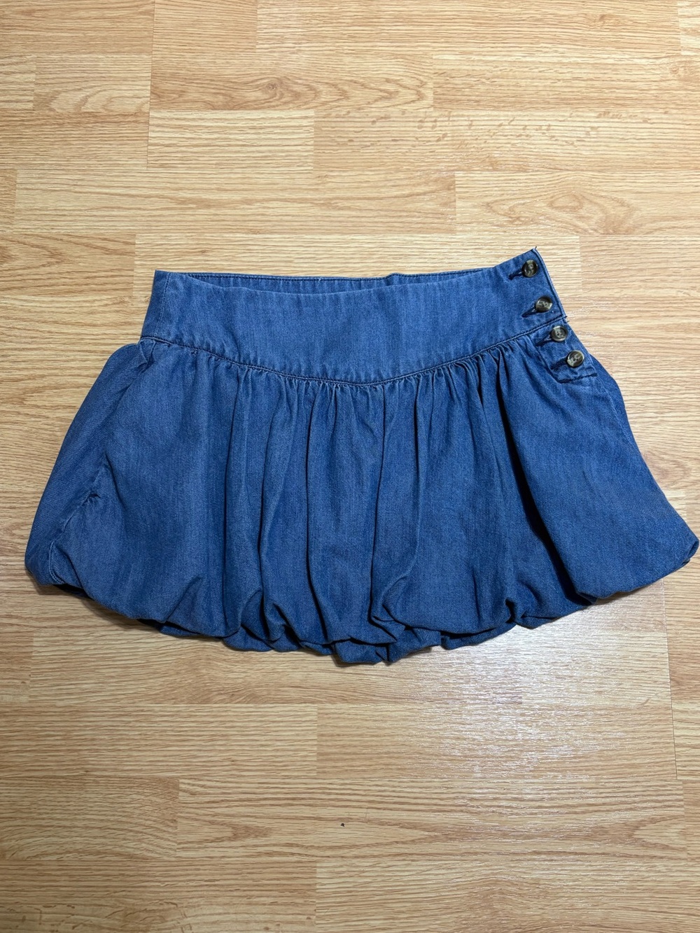 American Eagle Outfitters Blue Bubble Denim Mini Skort with Side Buttons